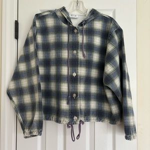 Oh so 90’s A. Byer cropped Shaket